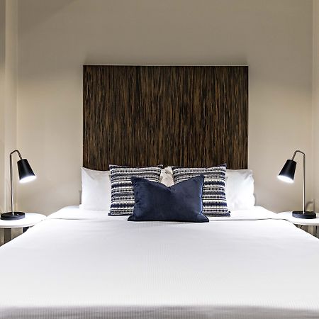 Hotel Diplomat Sydney Bagian luar foto
