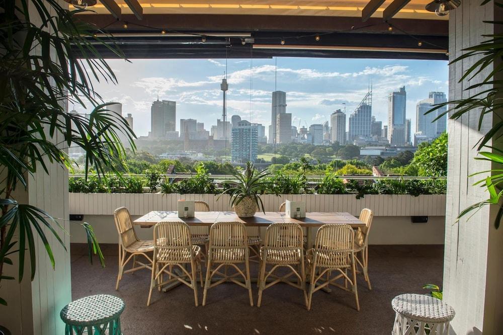 Hotel Diplomat Sydney Bagian luar foto