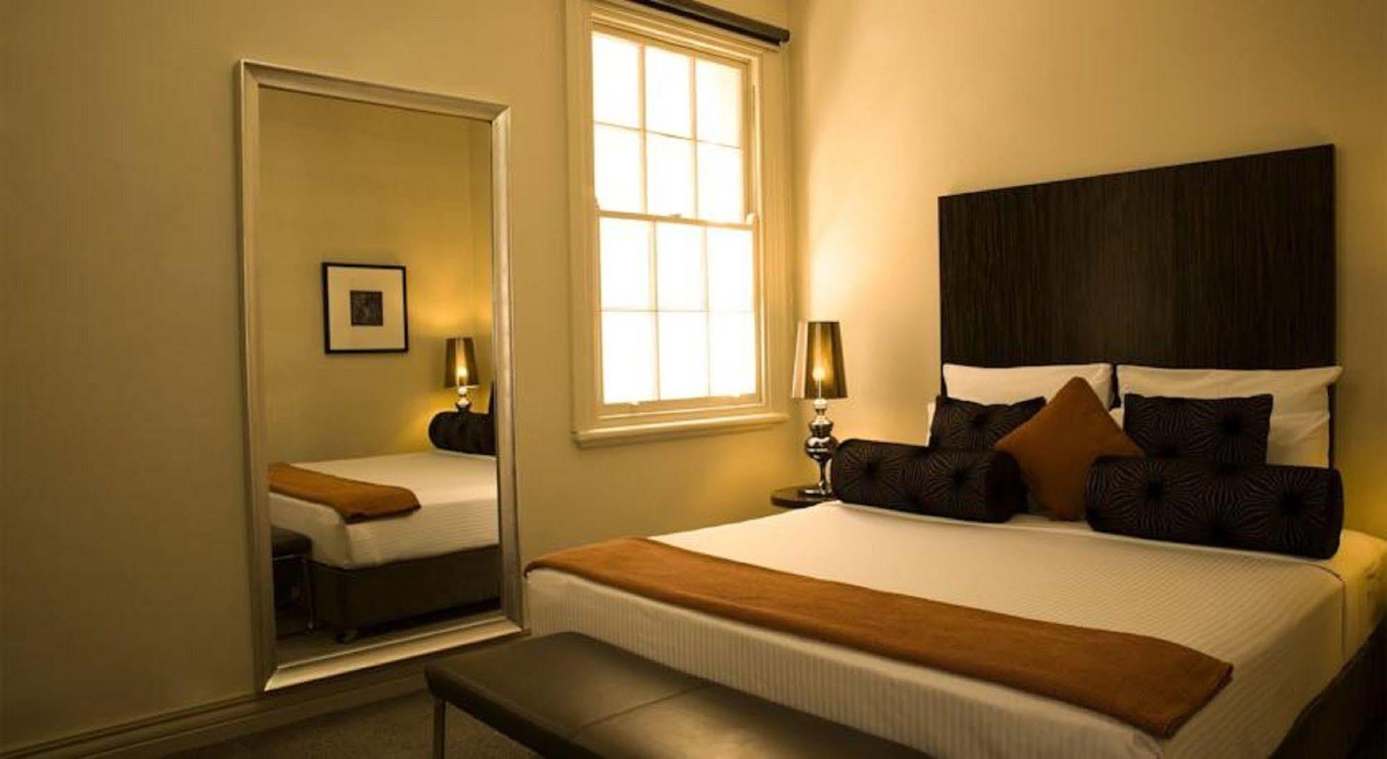 Hotel Diplomat Sydney Bagian luar foto